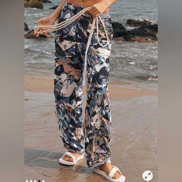 Free people movement Mesmerize Me Printed Pants woman’s size small and medium - Picture 2 of 10